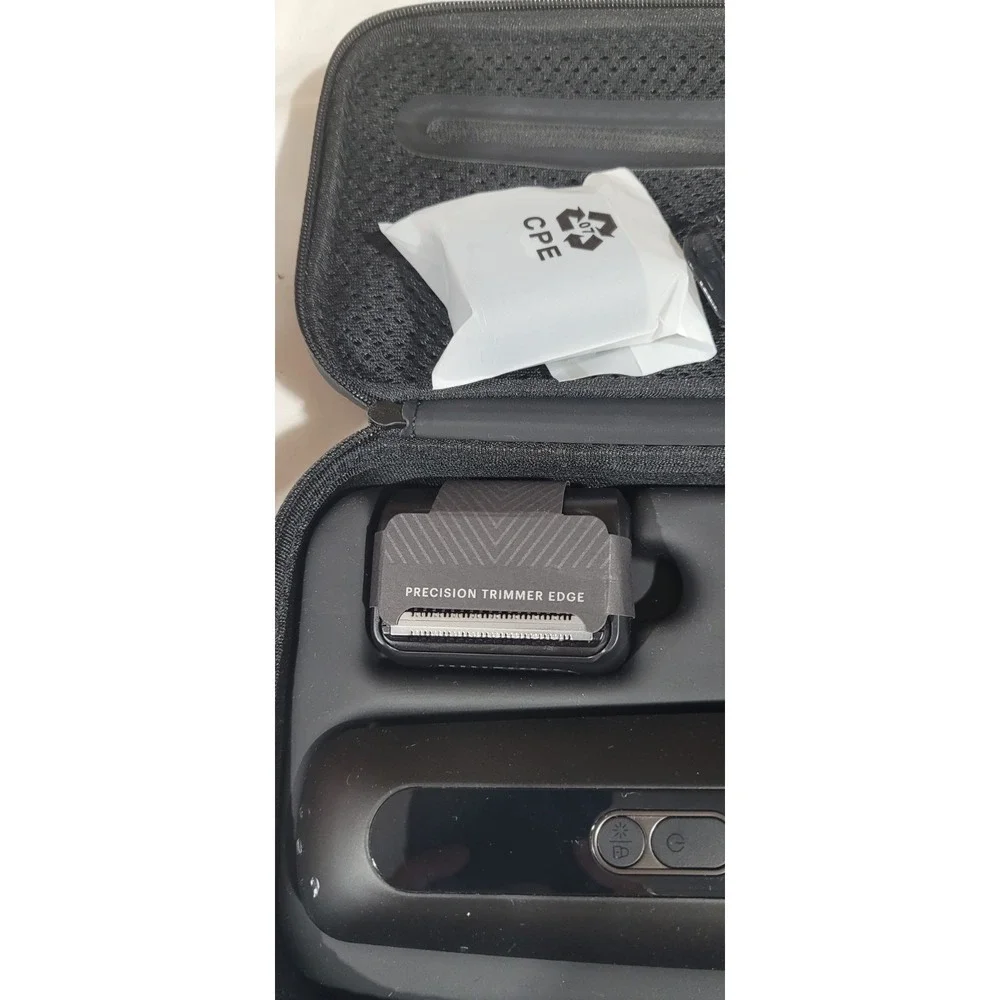 Manscaped The Chairman Pro Electric Foil Shaver w/Case (Good Condition & Clean)